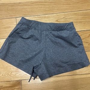 Uniqlo athletic shorts size xs